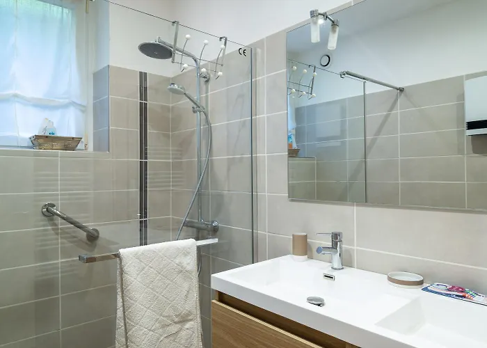 Vakantiehuis Chez Monique 4/7 Personnes A *
